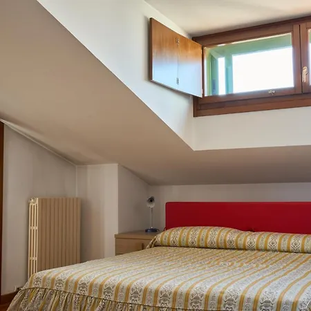 Olimpia-centralissimo-pochi Passi Dal Mare Appartement Jesolo